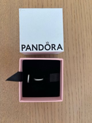 Pendientes de Aro Abrazo Pandora