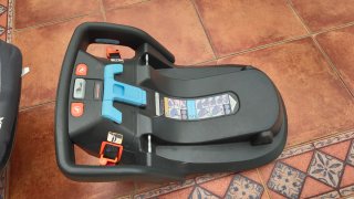 Silla de coche UPPAbaby mesa y base isofix
