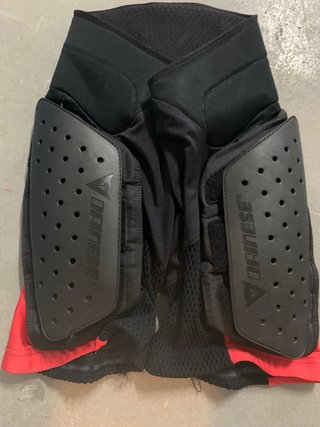 Pantalón corto de protección Dainese