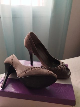 Zapatos de Tacón grises terciopelo Talla 38