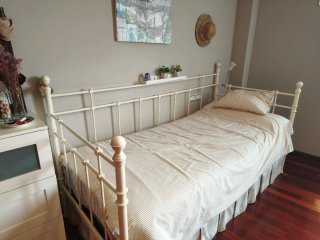 Cama Diván Metálica Beige