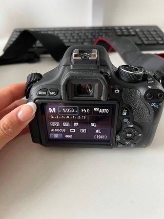 Canon EOS 600D + Yongnuo 50mm F1.8