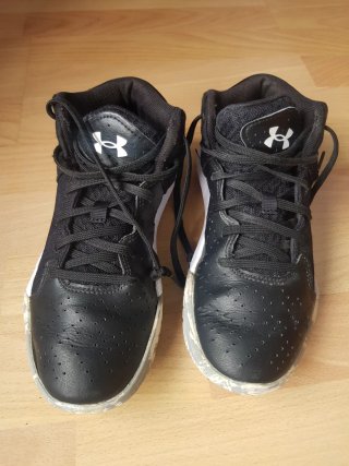 Zapatillas baloncesto Under Armour 35,5