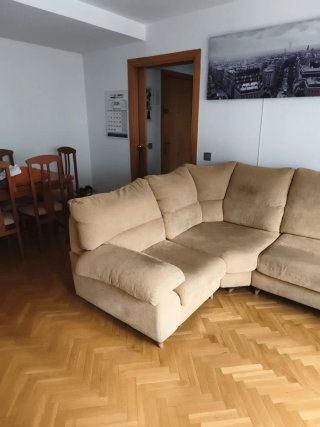 Sofá modular beige de tela