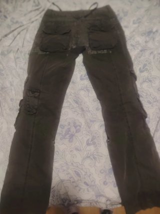 Pantalón cargo Desigual verde oliva