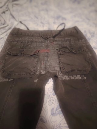 Pantalón cargo Desigual verde oliva
