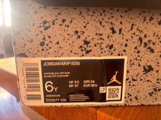 Nike Air Jordan Originales  38.5 Negro y Blanco