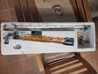 Telescopio Astronómico Konustart-600
