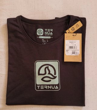 Camiseta Ternua a estrenar con etiquetas.