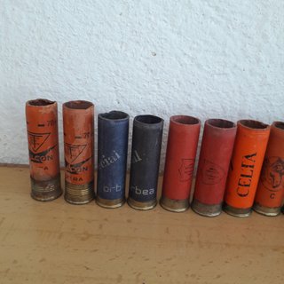 15 CARTUCHOS DE CARTON ANTIGUOS VACIOS