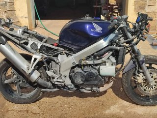 Llanta Delantera R17 Honda VFR 750 RC36-II