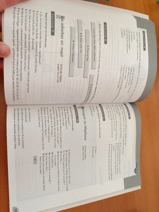 Connexions Cahier d'exercices. Niveau 2