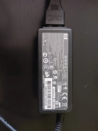 Cargador HP 40W