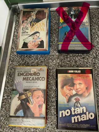 Lote de Películas en VHS y beta