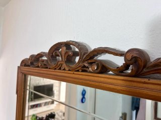 Recibidor antiguo madera y espejo