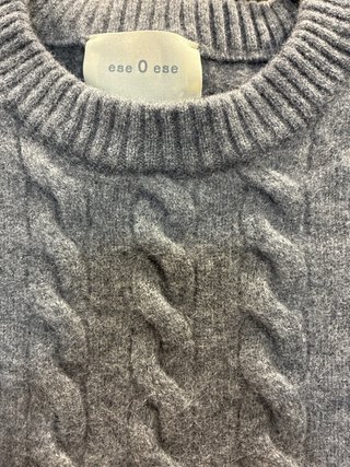 Jersey de Lana Gris con Trenzas