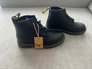 Botas Dr. Martens Negras