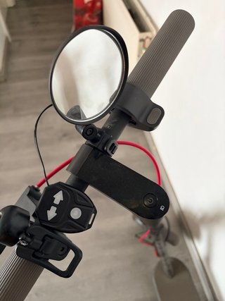Patinete Eléctrico Xiaomi con cargador