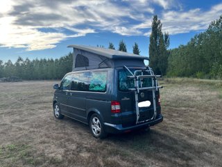 Volkswagen T5 Multivan con techo elevable