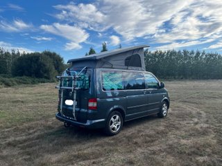 Volkswagen T5 Multivan con techo elevable
