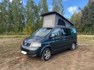 Volkswagen T5 Multivan con techo elevable