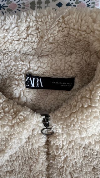 Chaqueta de borreguito Zara Beige