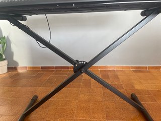 Soporte de Teclado en X