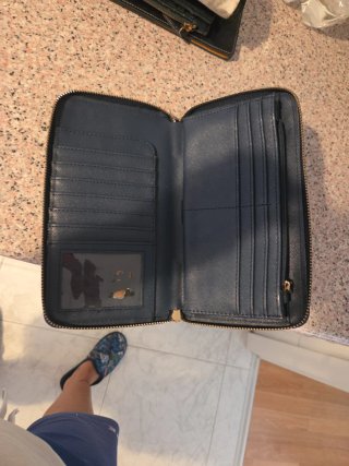 Cartera/Tarjetero Negro con Cremallera