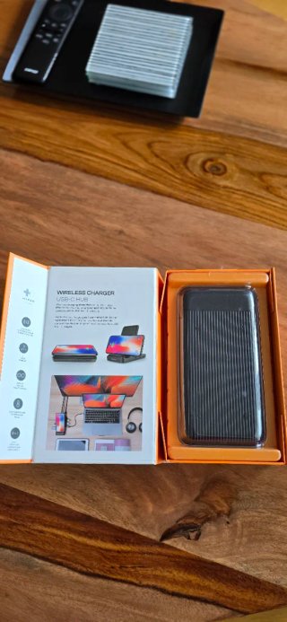 Hub USB-C 8 en 1 HyperDrive HD258B