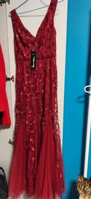 Vestido de Invitada Granate sin usar