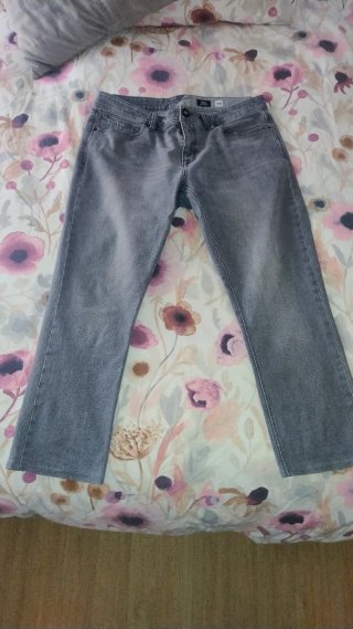 Pantalón Vaquero Volcom Gris. bajo 99cm 47 cintura