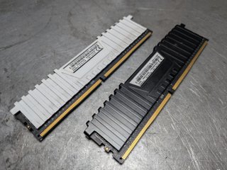 RAM DDR4 Corsair Vengeance 16GB (2x8GB)
