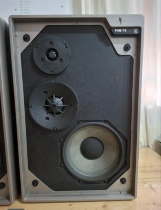 Altavoces HiFi Philips Miniwatt 22AH466