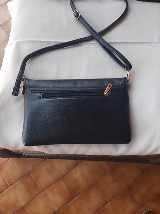Bolso negro
