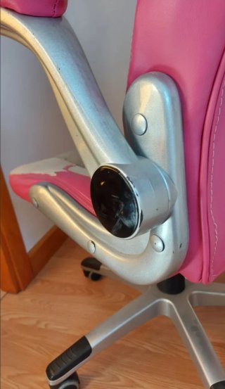 Silla escritorio gaming rosa y negra