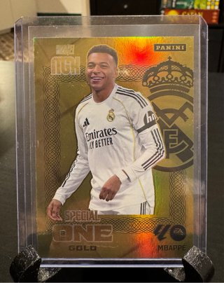 Mbappé Panini Special One Gold