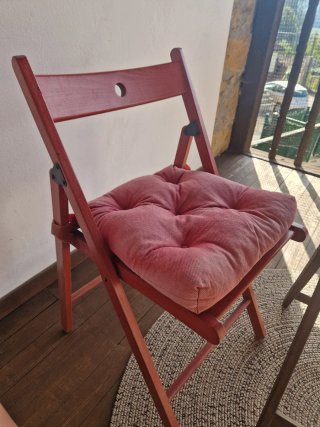 Silla Plegable IKEA Roja con Cojín