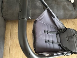 Carrito de bebé Kinderkraft gris