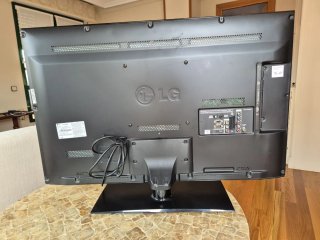 Televisión LG Negra 37 pulgadas