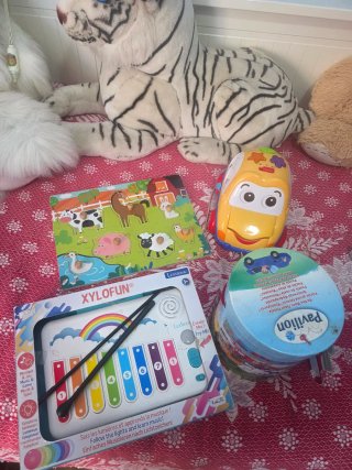 Lote de 4 juguetes infantiles