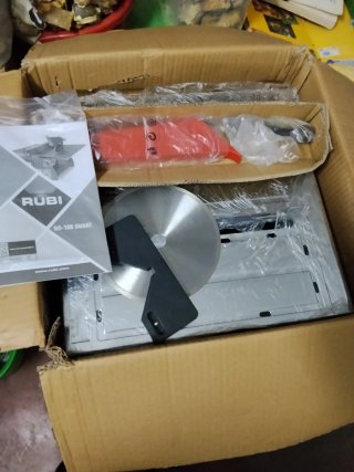 Cortadora de azulejos Rubi NB-180 SMART