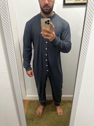 Mono Pijama Gris con Botones