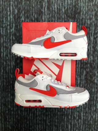 Nike Air Max Futura