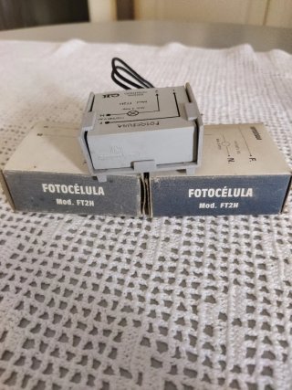 Fotocélula FT2H Gris (2 Unidades)