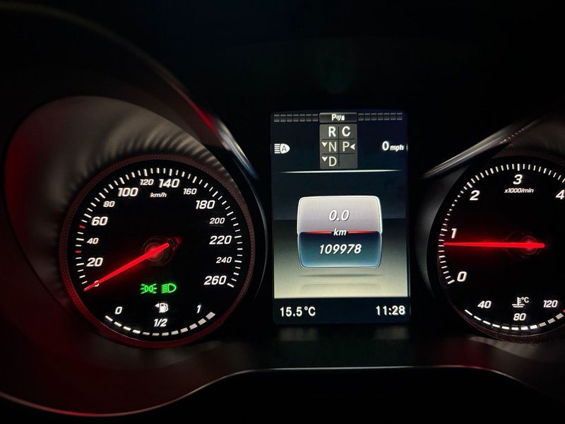 Mercedes-Benz Clase V 2018, foto 2