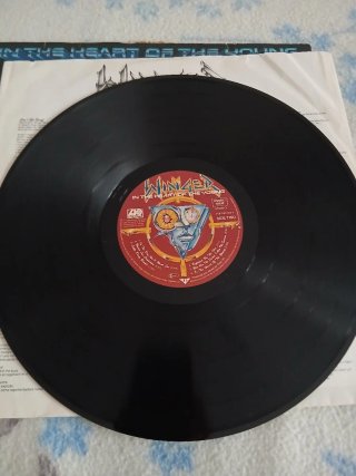 Vinilo Winger - In the Heart of the Young