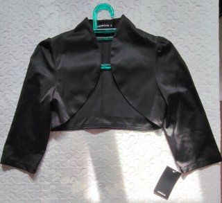Chaqueta torera negra Cerezas