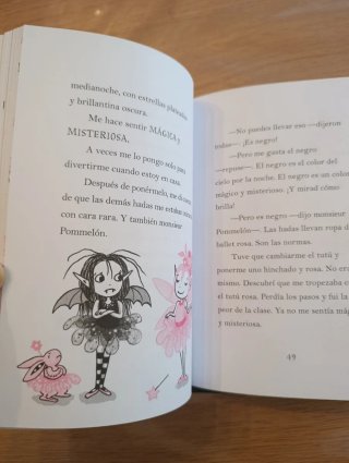 Libros 1 y 2 de Isadora Moon