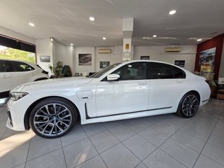 BMW Serie 7 745e
