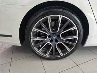 BMW Serie 7 745e